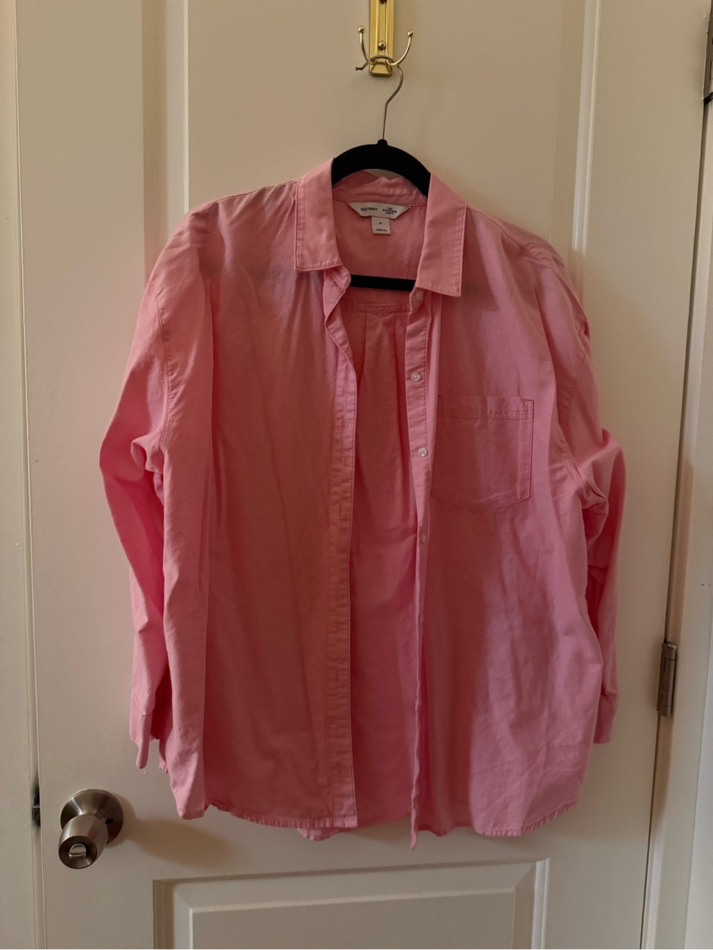 Old Navy Pink Boyfriend Shirt - Soft Pink Button-Up